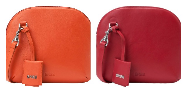 Cross kabelka v jasně oranžové a ohnivě rudé.