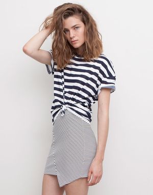 Asymetrická sukně Pull&Bear, 249 Kč