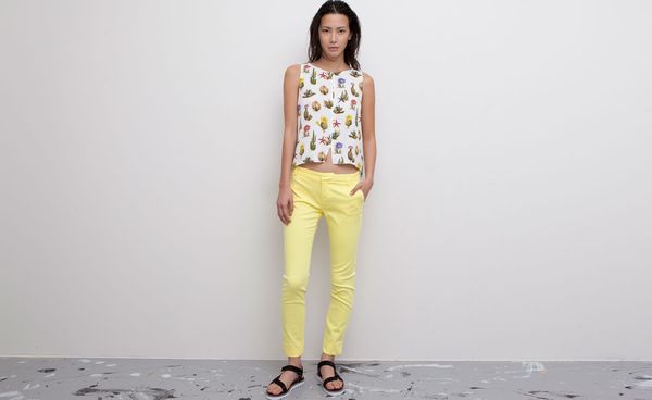 Kalhoty Pull&Bear, 749 Kč