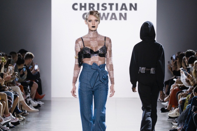 z kolekce Christian Cowan