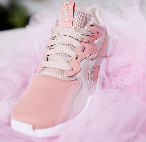 Puma Nova GRL Power v odstínu Peach Bud-Pearl Blush
