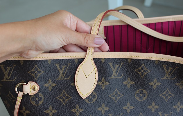 Neverfull detail ouška