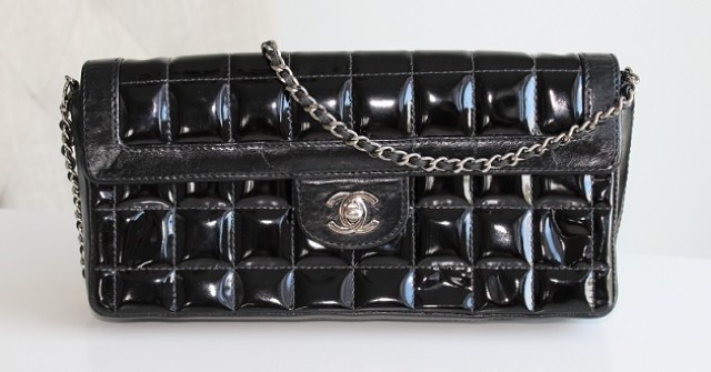 Na co si dát pozor při koupi vintage Chanel kabelky