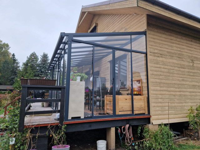 Zimní zahrada prodlouží období, které můžete trávit na terase, foto: Gardenway.cz